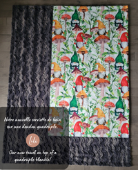 Beach Towel | Floral Cockatoo