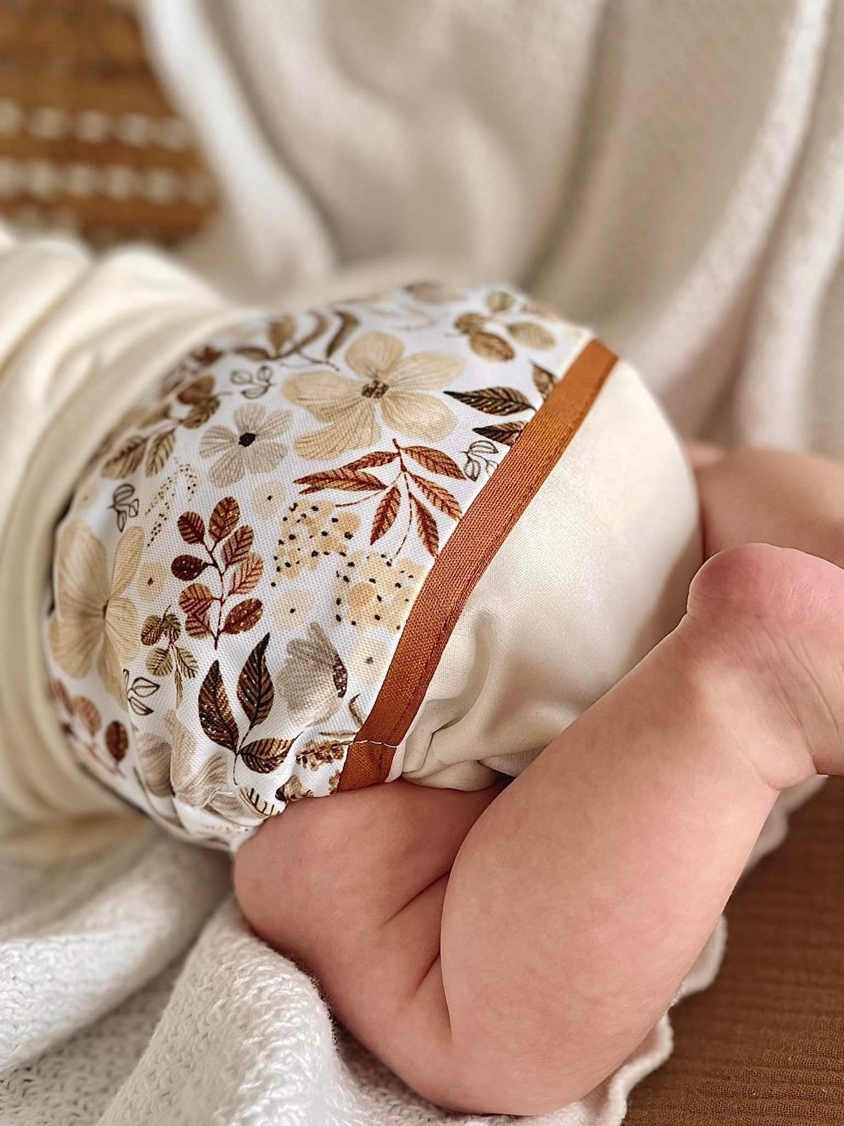 Cloth Diaper | One size | Floral sepia (wrap)