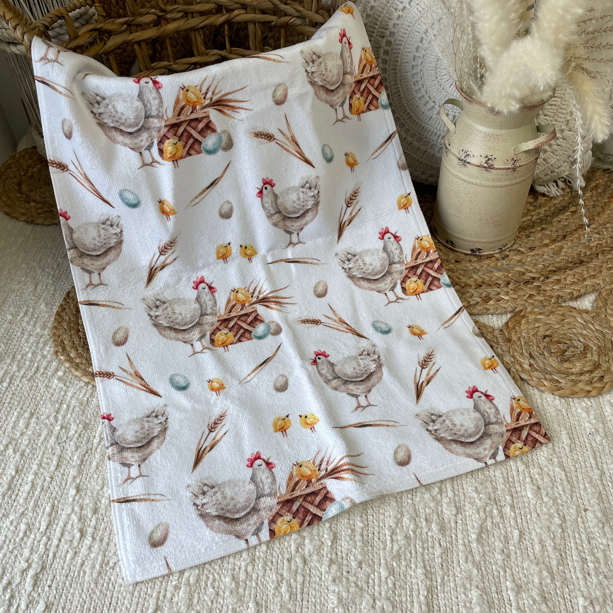 Hand Towel | A hen and her eggs