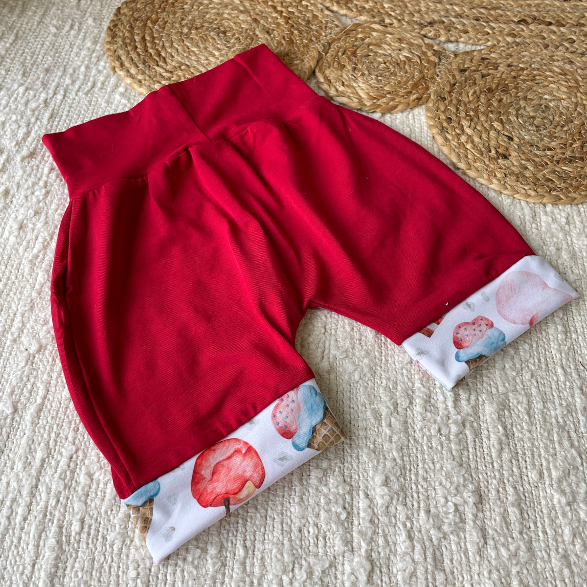 Créations Énini | Grow-with-me shorts | Carnaval (Ready to go)