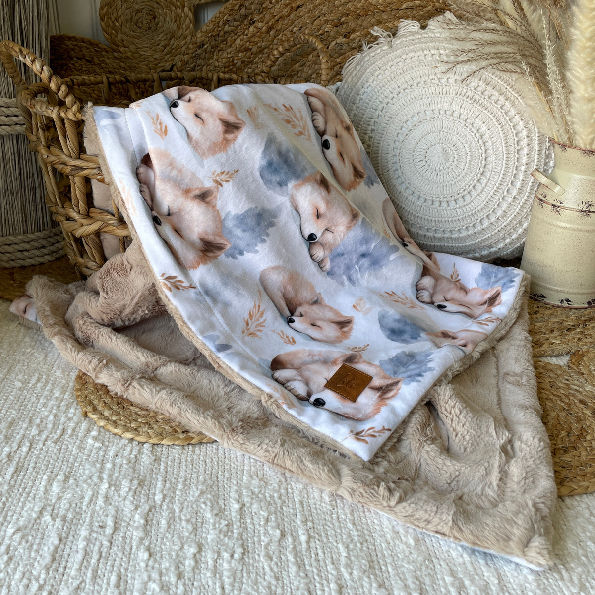 Simple comforter ready to go | Amarok [Minky/Faux Fur]