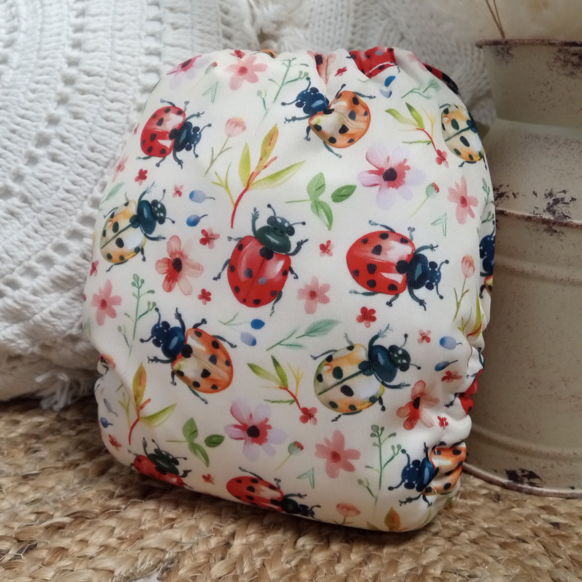 Couche lavable | GRANDE taille | Ladybugs (Tout motif)